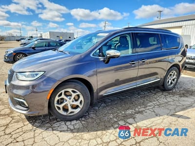 2023 CHRYSLER PACIFICA LIMITED 2C4RC1GG4PR540751 - główne zdjęcie licytacji z USA - miniatura