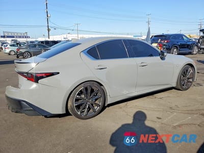Trzecie zdjęcie samochodu z tyłu: 2024 LEXUS IS 350 F SPORT VIN:JTHGZ1B27R5074605 - miniatura
