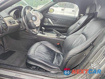 Zdjęcie 7 z 13 samochodu: 2004 BMW Z4 3.0 VIN:4USBT53574LT25201 - miniatura