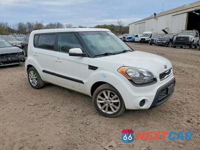 Czwarte zdjęcie samochodu z boku: 2012 KIA SOUL + VIN:KNDJT2A67C7428430 - miniatura