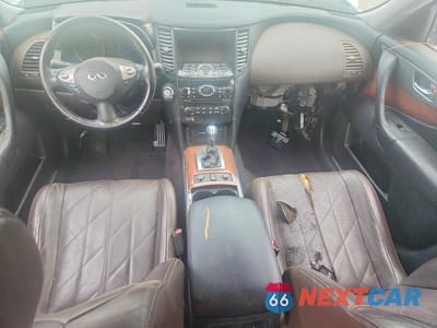 Zdjęcie 8 z 13 samochodu: 2012 INFINITI FX35 BASE VIN:JN8AS1MU4CM121875 - miniatura