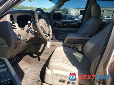 Zdjęcie 7 z 13 samochodu: 2017 LINCOLN NAVIGATOR SELECT VIN:5LMJJ2JT7HEL02334 - miniatura