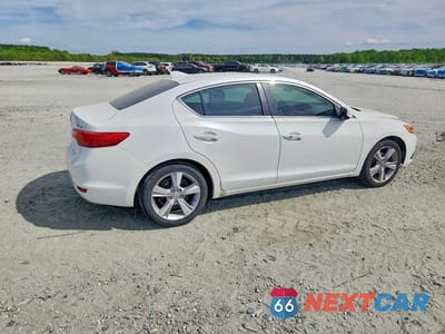 Trzecie zdjęcie samochodu z tyłu: 2014 ACURA ILX 20 TECH VIN:19VDE1F76EE001111 - miniatura