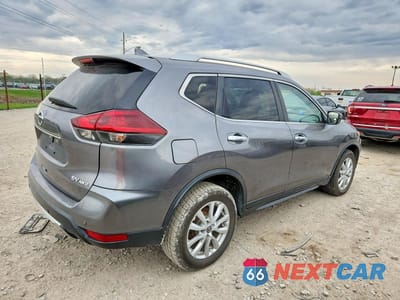 Trzecie zdjęcie samochodu z tyłu: 2020 NISSAN ROGUE SV VIN:KNMAT2MV7LP511181 - miniatura