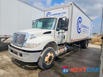 2016 INTERNATIONAL 4300 BOX TRUCK 1HTMMMML7GH007463 - główne zdjęcie licytacji z USA - miniatura
