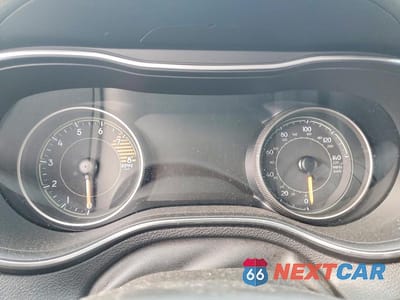 Zdjęcie 9 z 13 samochodu: 2019 JEEP CHEROKEE TRAILHAWK VIN:1C4PJMBXXKD162520 - miniatura