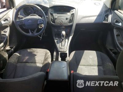Zdjęcie 8 z 12 samochodu: 2015 FORD FOCUS SE VIN:1FADP3K28FL330057 - miniatura