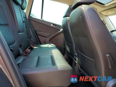 Zdjęcie 11 z 14 samochodu: 2015 VOLKSWAGEN TIGUAN S VIN:WVGBV7AXXFW575254 - miniatura