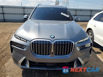 Piąte zdjęcie samochodu w środku: 2023 BMW X7 XDRIVE40I VIN:5UX23EM05P9P92075 - miniatura