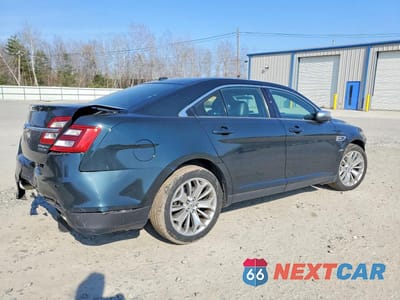 Trzecie zdjęcie samochodu z tyłu: 2014 FORD TAURUS LIMITED VIN:1FAHP2F83EG105725 - miniatura