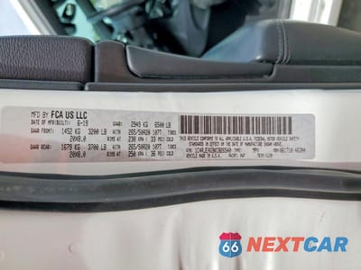 Zdjęcie 14 z 14 samochodu: 2019 JEEP GRAND CHEROKEE LAREDO VIN:1C4RJEAG9KC826540 - miniatura