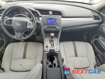 Zdjęcie 8 z 12 samochodu: 2018 HONDA CIVIC LX VIN:19XFC2F54JE023743 - miniatura