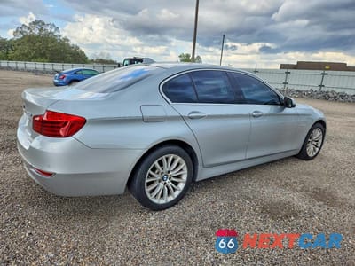 Trzecie zdjęcie samochodu z tyłu: 2016 BMW 528 I VIN:WBA5A5C52GG350669 - miniatura