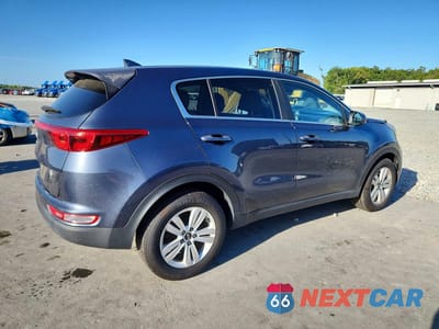 Trzecie zdjęcie samochodu z tyłu: 2019 KIA SPORTAGE LX VIN:KNDPM3AC2K7617097 - miniatura