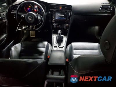 Zdjęcie 8 z 12 samochodu: 2017 VOLKSWAGEN GOLF R VIN:WVWWF7AU2HW116778 - miniatura
