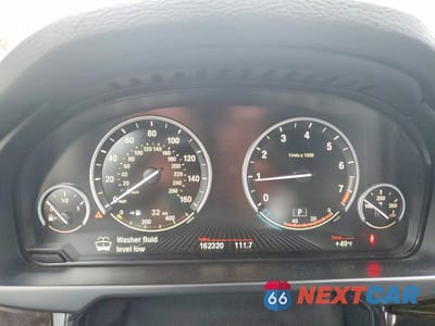 Zdjęcie 9 z 13 samochodu: 2015 BMW X5 XDRIVE35I VIN:5UXKR0C52F0K53480 - miniatura