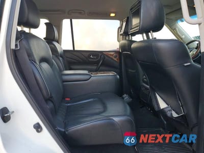 Zdjęcie 10 z 11 samochodu: 2015 INFINITI QX80 BASE VIN:JN8AZ2NE0F9085196 - miniatura