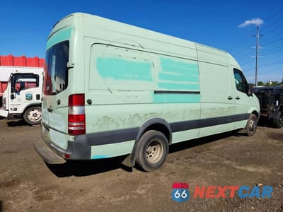 Trzecie zdjęcie samochodu z tyłu: 2007 DODGE SPRINTER 3500 UTILITY / SERVICE VAN VIN:WD0PF145475215460 - miniatura