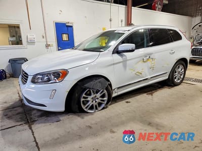 2016 VOLVO XC60 T5 PREMIER YV4612RKXG2803255 - główne zdjęcie licytacji z USA - miniatura