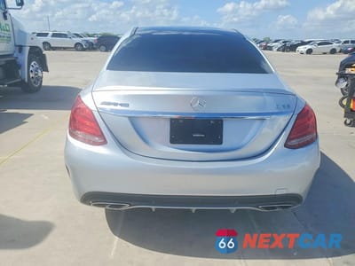 Zdjęcie 6 z 12 samochodu: 2018 MERCEDES-BENZ C 43 4MATIC AMG VIN:55SWF6EB5JU245836 - miniatura