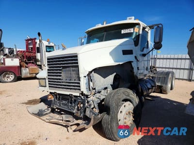Drugie zdjęcie samochodu z przodu: 2018 MACK 600 CHU600 VIN:1M1AN09Y3JM027265 - miniatura