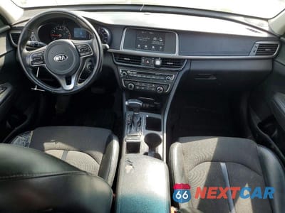 Zdjęcie 8 z 12 samochodu: 2018 KIA OPTIMA S VIN:5XXGT4L34JG234628 - miniatura