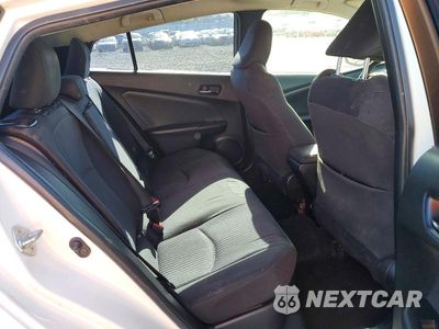 Zdjęcie 10 z 13 samochodu: 2018 TOYOTA PRIUS HYBRID 5D VIN:JTDKBRFU0J3082491 - miniatura