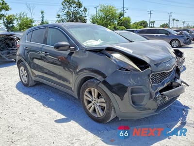 Czwarte zdjęcie samochodu z boku: 2018 KIA SPORTAGE LX VIN:KNDPM3AC4J7360944 - miniatura