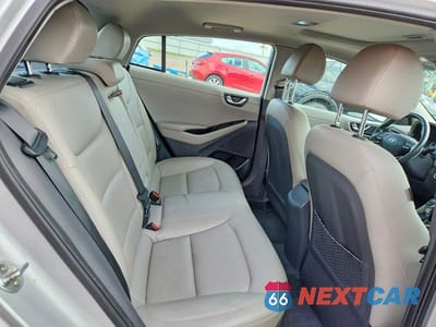 Zdjęcie 10 z 12 samochodu: 2017 HYUNDAI IONIQ LIMITED VIN:KMHC85LC0HU036070 - miniatura