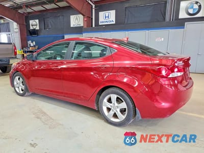 Drugie zdjęcie samochodu z przodu: 2013 HYUNDAI ELANTRA GLS VIN:5NPDH4AE1DH416269 - miniatura