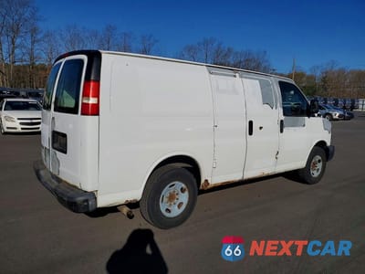 Trzecie zdjęcie samochodu z tyłu: 2008 CHEV EXPRESS G2500 VIN:1GCGG25C181213912 - miniatura