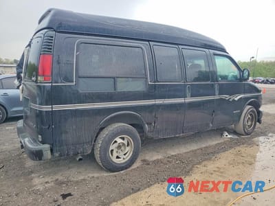 Trzecie zdjęcie samochodu z tyłu: 2002 CHEV EXPRESS G1500 VIN:1GBFG15R121243546 - miniatura