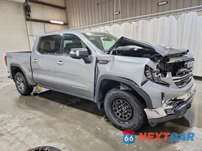 Czwarte zdjęcie samochodu z boku: 2026 GMC SIERRA K1500 SLT VIN:1GTUUDEDXTZ214566 - miniatura