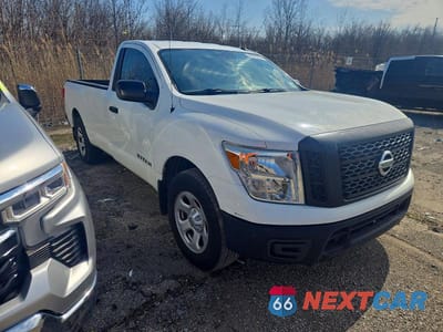 Czwarte zdjęcie samochodu z boku: 2019 NISSAN TITAN S VIN:1N6AA1R70KN521908 - miniatura