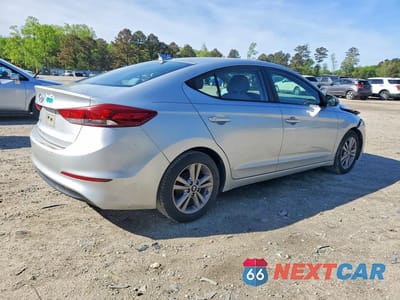 Trzecie zdjęcie samochodu z tyłu: 2017 HYUNDAI ELANTRA SE VIN:5NPD84LF6HH091047 - miniatura