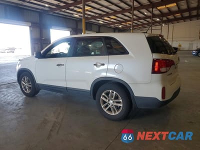 Drugie zdjęcie samochodu z przodu: 2014 KIA SORENTO LX VIN:5XYKT3A61EG515336 - miniatura
