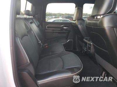 Zdjęcie 10 z 12 samochodu: 2024 RAM 2500 LARAMIE VIN:3C6UR5FL0RG226688 - miniatura