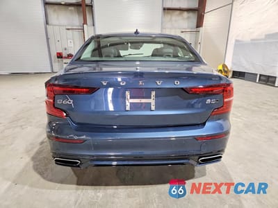 Zdjęcie 6 z 12 samochodu: 2022 VOLVO S60 B5 MOMENTUM VIN:7JRL12TZ5NG155207 - miniatura