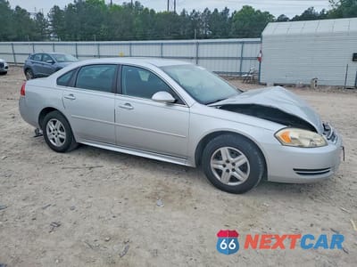 Czwarte zdjęcie samochodu z boku: 2010 CHEVROLET IMPALA LS VIN:2G1WA5EK7A1233774 - miniatura