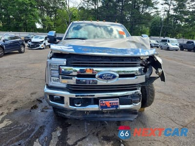 Piąte zdjęcie samochodu w środku: 2017 FORD F250 SUPER DUTY VIN:1FT7W2BT4HED76358 - miniatura