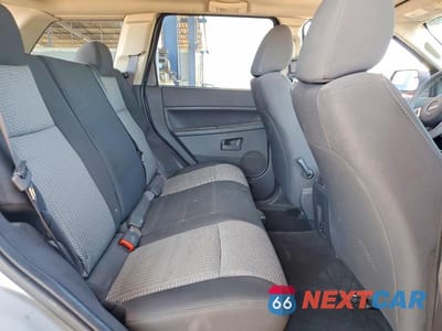 Zdjęcie 10 z 13 samochodu: 2008 JEEP GRAND CHEROKEE LAREDO VIN:1J8HS48N18C170858 - miniatura