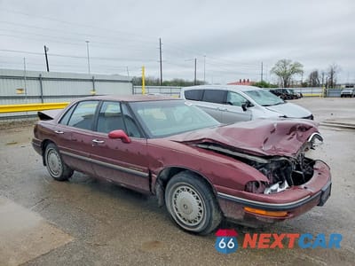 Czwarte zdjęcie samochodu z boku: 1998 BUICK LESABRE CUSTOM VIN:1G4HP52K2WH427910 - miniatura