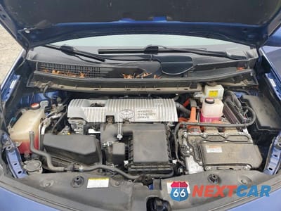 Zdjęcie 12 z 13 samochodu: 2015 TOYOTA PRIUS V THREE VIN:JTDZN3EU3FJ036385 - miniatura
