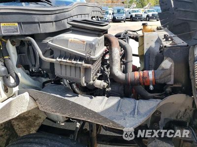 Zdjęcie 11 z 13 samochodu: 2018 INTERNATIONAL 4300 BOX TRUCK VIN:1HTMMMML4JH756339 - miniatura