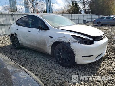 Czwarte zdjęcie samochodu z boku: 2021 TESLA MODEL Y VIN:5YJYGDEE2MF196508 - miniatura