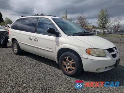 Czwarte zdjęcie samochodu z boku: 2001 DODGE GRAND CARAVAN SPORT VIN:2B4GP44321R224073 - miniatura