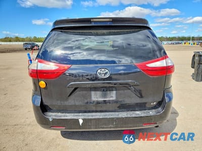 Zdjęcie 6 z 13 samochodu: 2015 TOYOTA SIENNA LE VIN:5TDKK3DC3FS577782 - miniatura