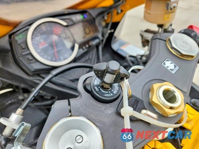 Zdjęcie 8 z 9 samochodu: 2012 SUZUKI GSX750 VIN:JS1GR7MA9C2101069 - miniatura
