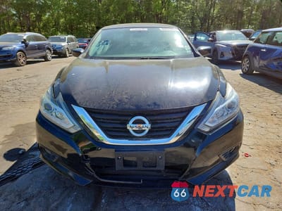 Piąte zdjęcie samochodu w środku: 2018 NISSAN ALTIMA 2.5 SV VIN:1N4AL3APXJC172423 - miniatura