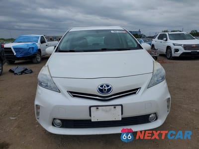 Piąte zdjęcie samochodu w środku: 2012 TOYOTA PRIUS V FIVE VIN:JTDZN3EU9C3042370 - miniatura